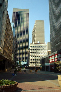 Carlton Centre в городе Johannesburg - самый высокий небоскреб Африке на начало 2009 года