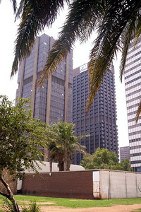 Carlton Centre в городе Johannesburg - самый высокий небоскреб Африке на начало 2009 года