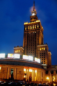 Palace of Culture and Science - самое высокое здание в Польше на начало 2009 года