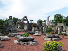 Коралловый замок. Rock Gate Park («Каменные Врата»).