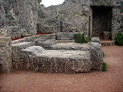 Коралловый замок. Rock Gate Park («Каменные Врата»).