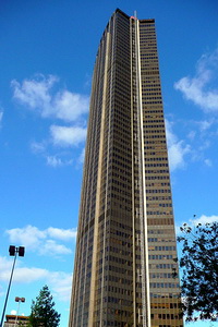 Tour Montparnasse - самый высокий небоскреб во Франции на начало 2009 года