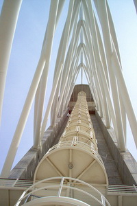 Vasco da Gama Tower - одна из самых высоких башен в Португалии на начало 2009 года
